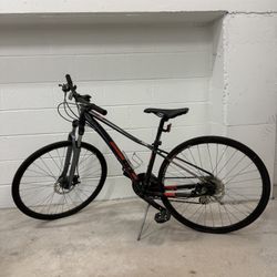 2017 GT Transeo 4.0 XS Bike