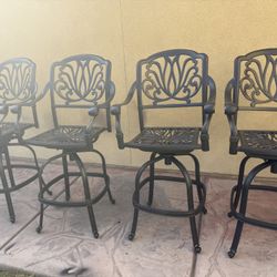 set of 4 barely used heavy cast iron bar stool swivel sturdy 