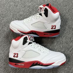 Jordan 5 Retro ”Fire Red Black Tongue