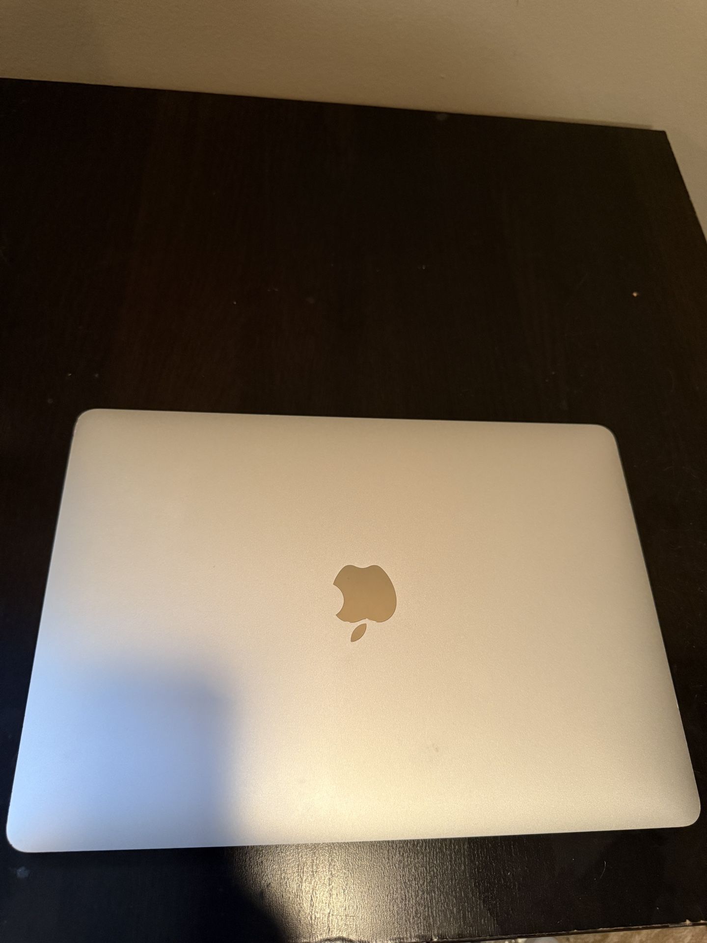 2019 MacBook Pro With 1.4Ghz Intel Core i5