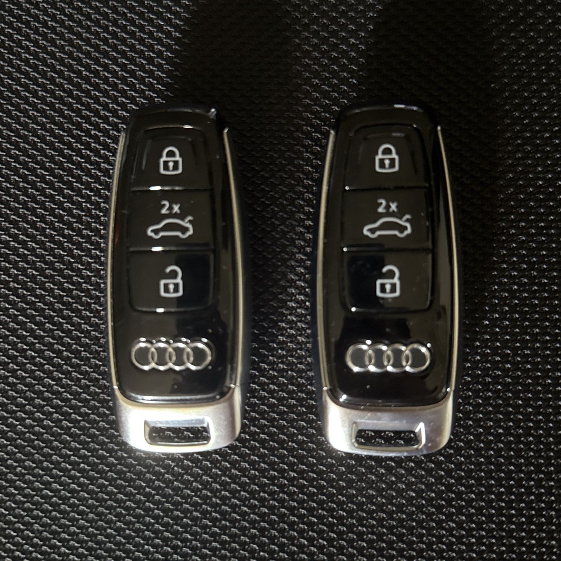 Audi A8L Smart Keys 3 Buttons
