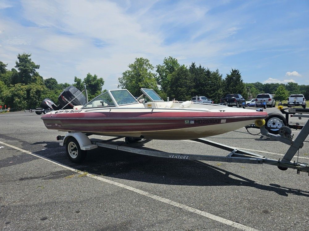 1988 Eddtide Ski and Fishing Boat