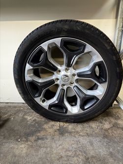 Tire with rime Dodge