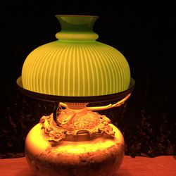 VINTAGE ANTIQUE KEROSENE LAMP HANDPAINTED ROSES ELECTRIC
