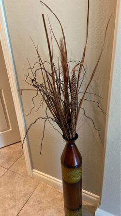 Decorative flower vase from kirklands