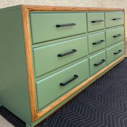 Dresser/Cajonera/Tocador/Gavetero