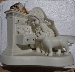 New department 56 snowbabies "Purr-fect surprise" figurine