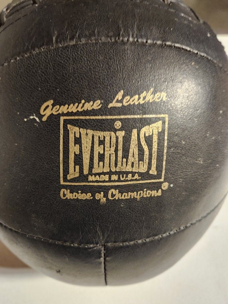 Exercise 10 Pound Ball