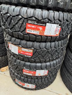 New Nitto 285/70R17 Ridge Grappler Tires