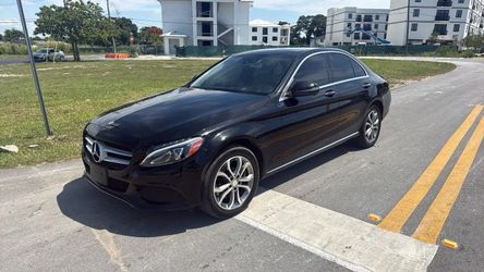 2016 Mercedes-Benz C-Class