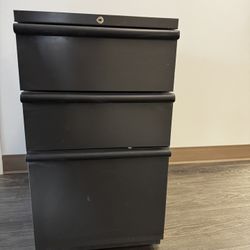 3 Drawer Vertical File Cabinets 