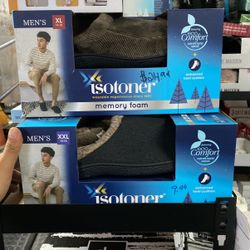 Isotoner Memory Foam Sandles For Men 