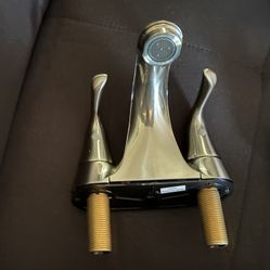 Bathroom milking faucet. New. 