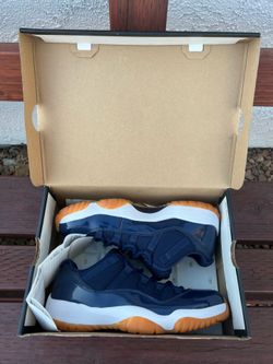 Jordan 11 Midnight Navy Size 9M - Read Description