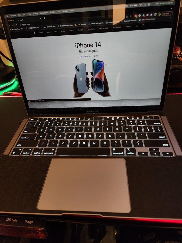 1st Gen M1 Macbook Air