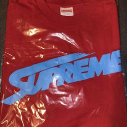 Supreme men’s large shirt new