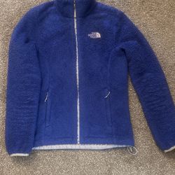 Woman’s North Face Sherpa Jacket Size Small
