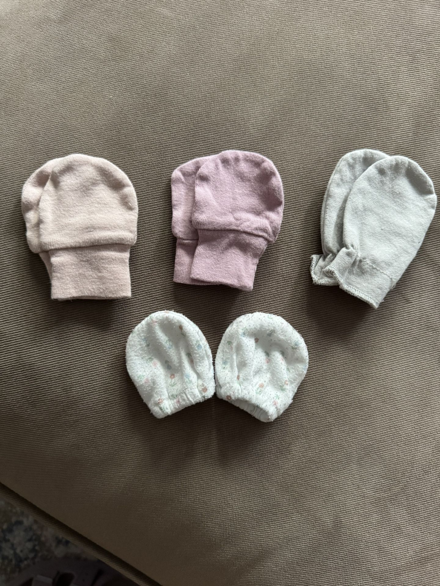 Newborn Mittens