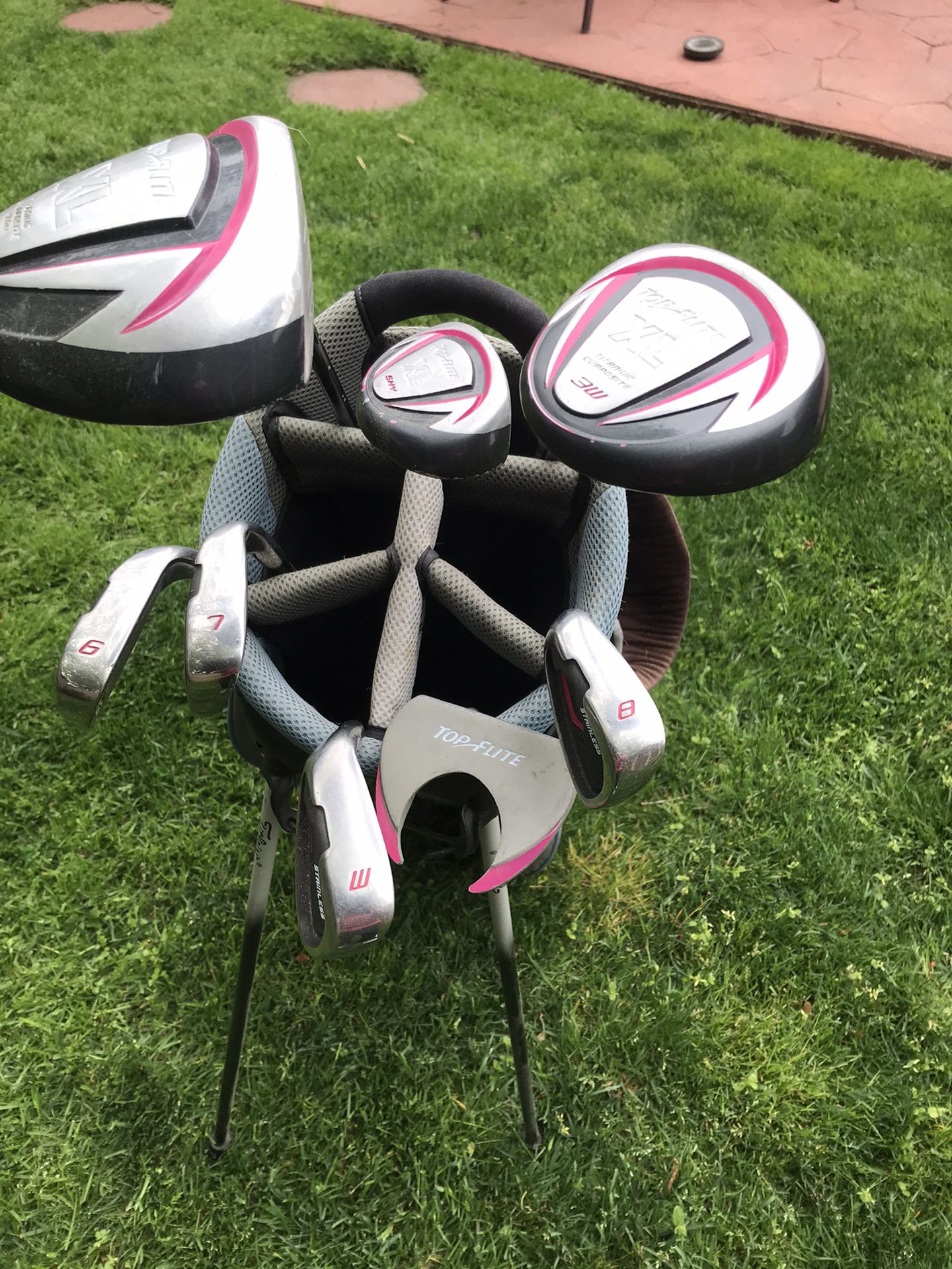 Female Left Handed Golf Clubs 