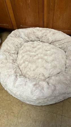 Large Round Fluffy Pet Bed
