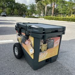 RovR RolIR 45 Wheeled Cooler