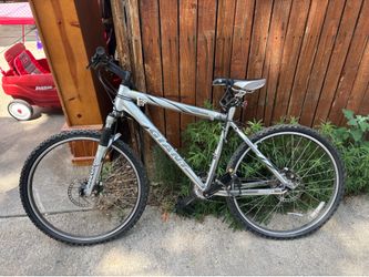 Giant bike