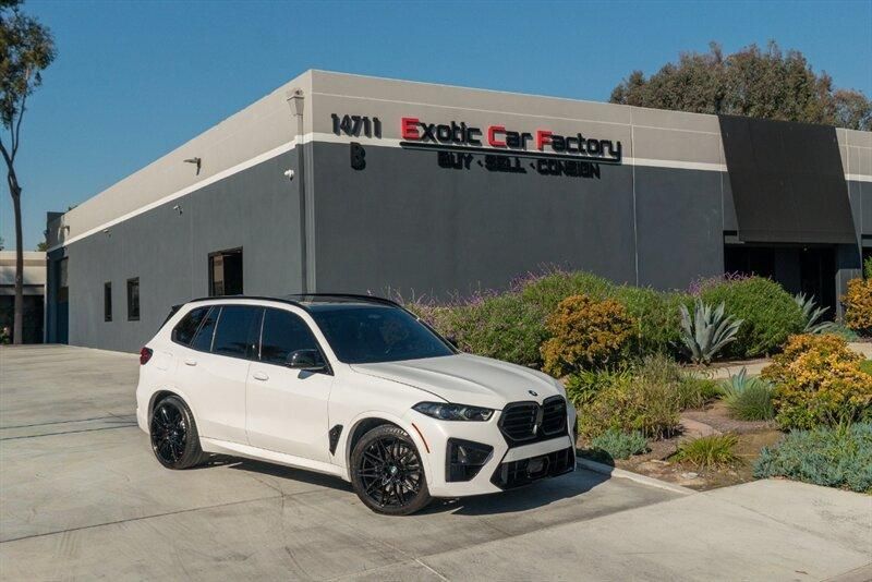 2025 BMW X5 M