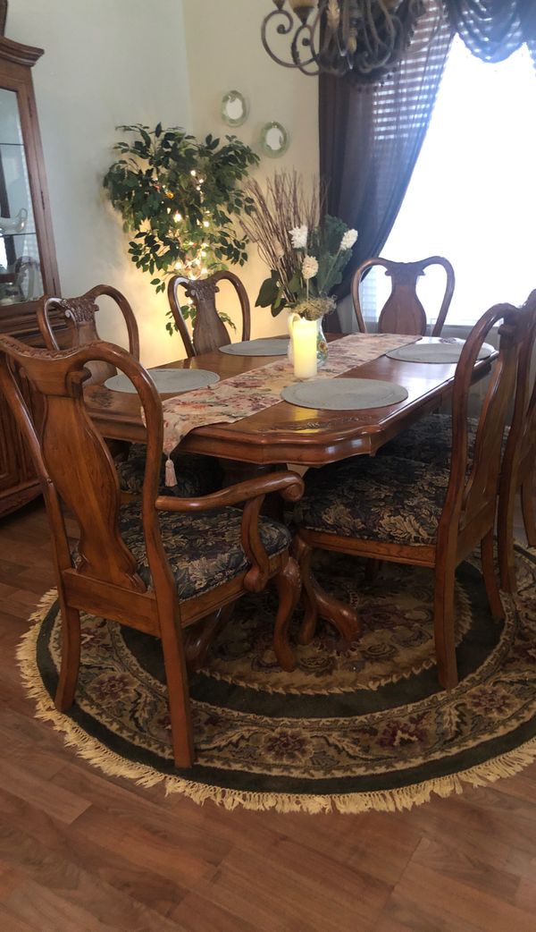 Dining table for Sale in Mesa, AZ - OfferUp