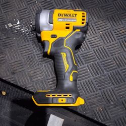 DEWALT 20-volt Max Variable Speed Brushless 3/8-in square Drive Cordless Impact Wrench