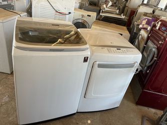 Washer and gas dryer