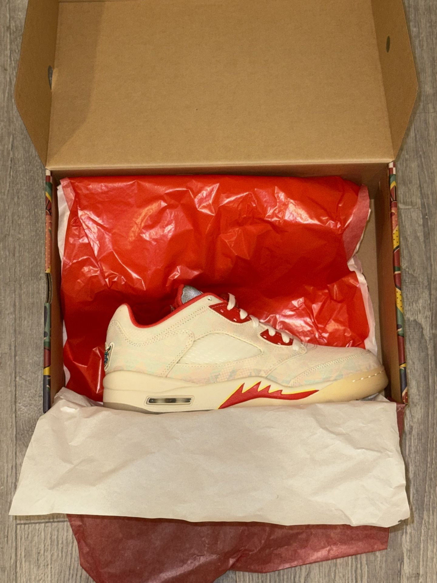 Jordan 5 Retro Low Chinese New Year DS size 8
