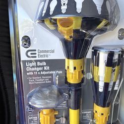 Lightbulb changer new