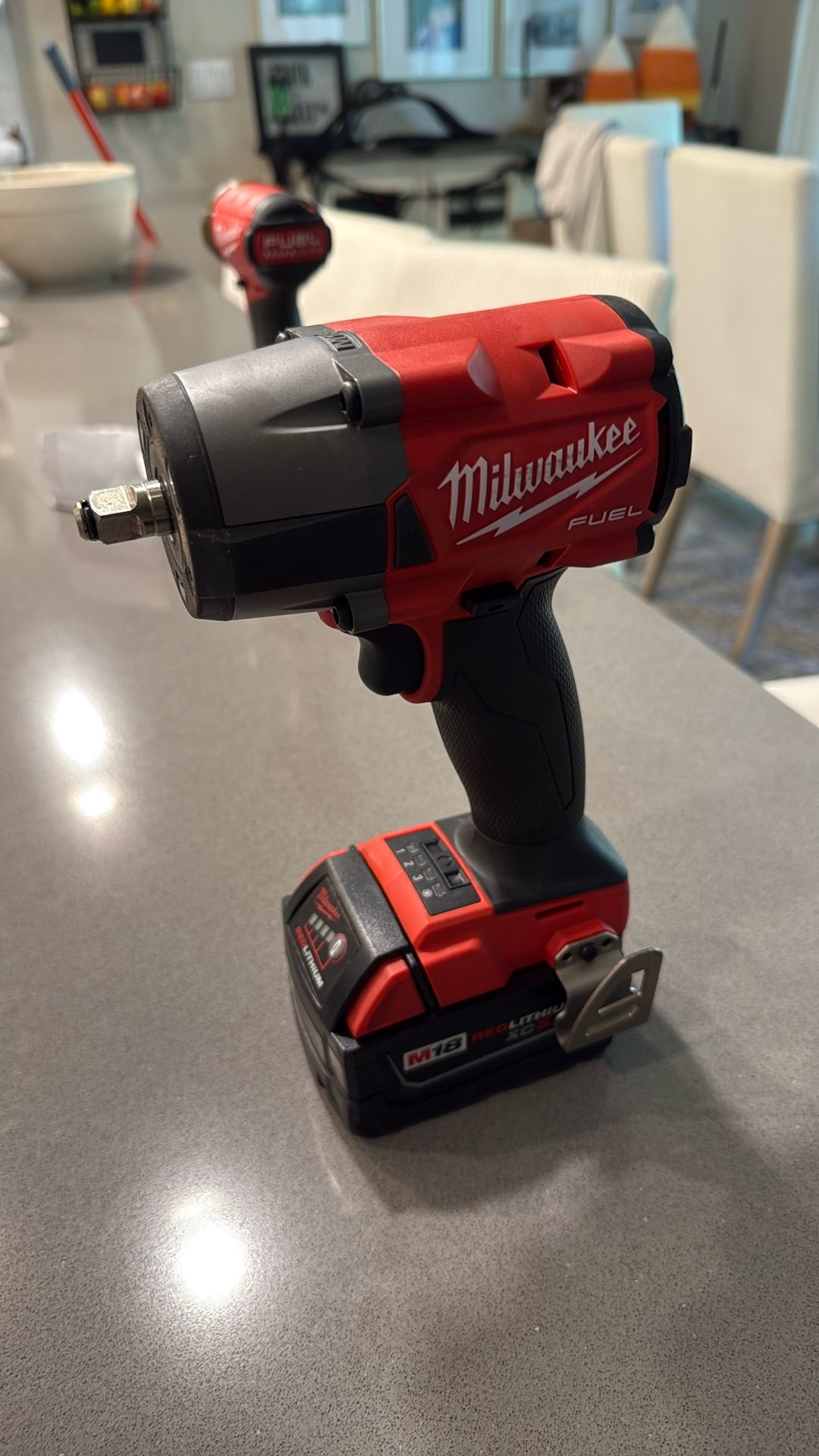 Milwaukee 3/8 Impact Wrench Drill