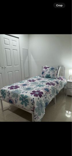 Metal twin bed frame