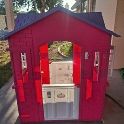Play House 