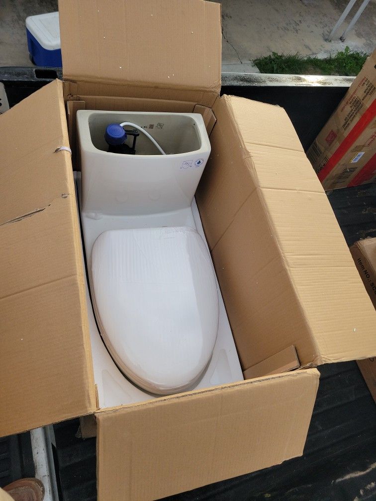 HOROW ONE PIECE TOILET