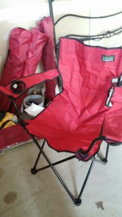 Picnic folding chairs