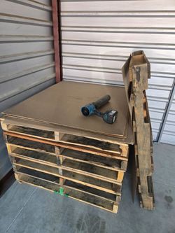 7 good wood pallets