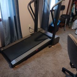 Treadmill 