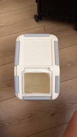 Airtight Food Storage Container with Window