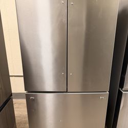 Frigidaire Refrigerator 