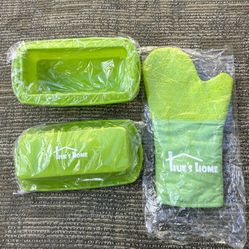 HUE’S  HOME MOLDS and MITTEN -$10 / ALL