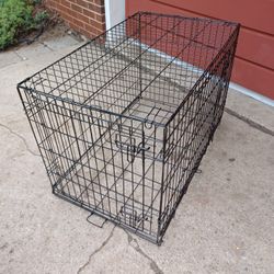 Foldable Dog Crate, $5.00