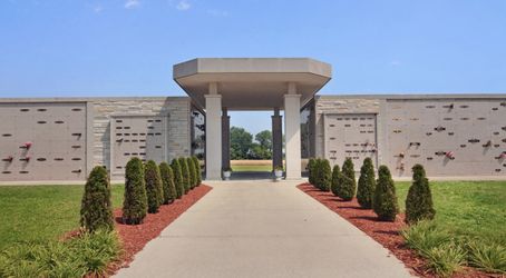 Cemetery 2 Plots Can Stack 2 Deep In Ground