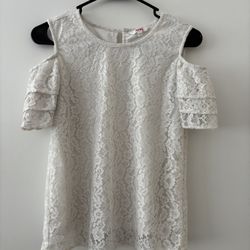 White Lace Cold Shoulder Top - size s