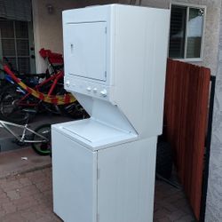Stackable Washer Gas Dryer 