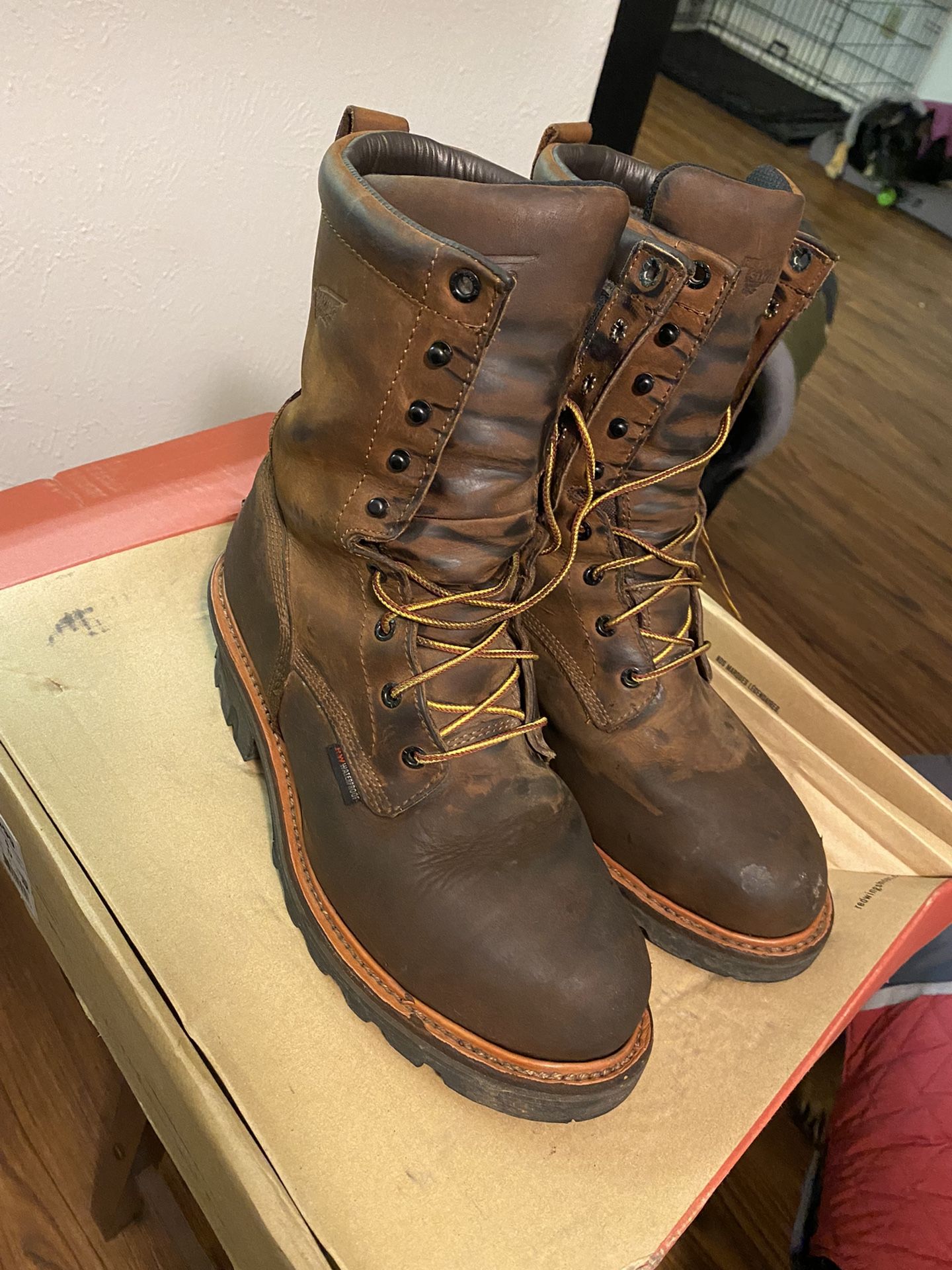 Red Wing Steel Toe Boots Size 9.5