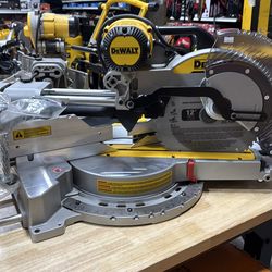 Dewalt 780 12inch sliding miter saw