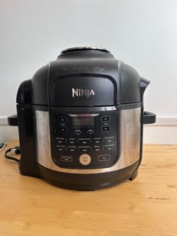 Ninja Foodi Pressure Cooker / Air Frier