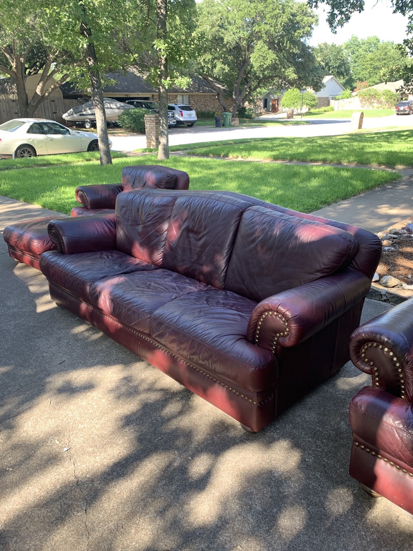 Natuzzi Leather Couch and Seats ( VERY good condition )